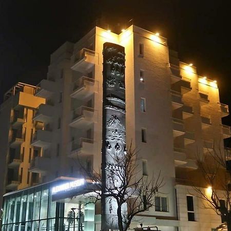 Hotel Alexander Museum Palace Pesaro Kültér fotó