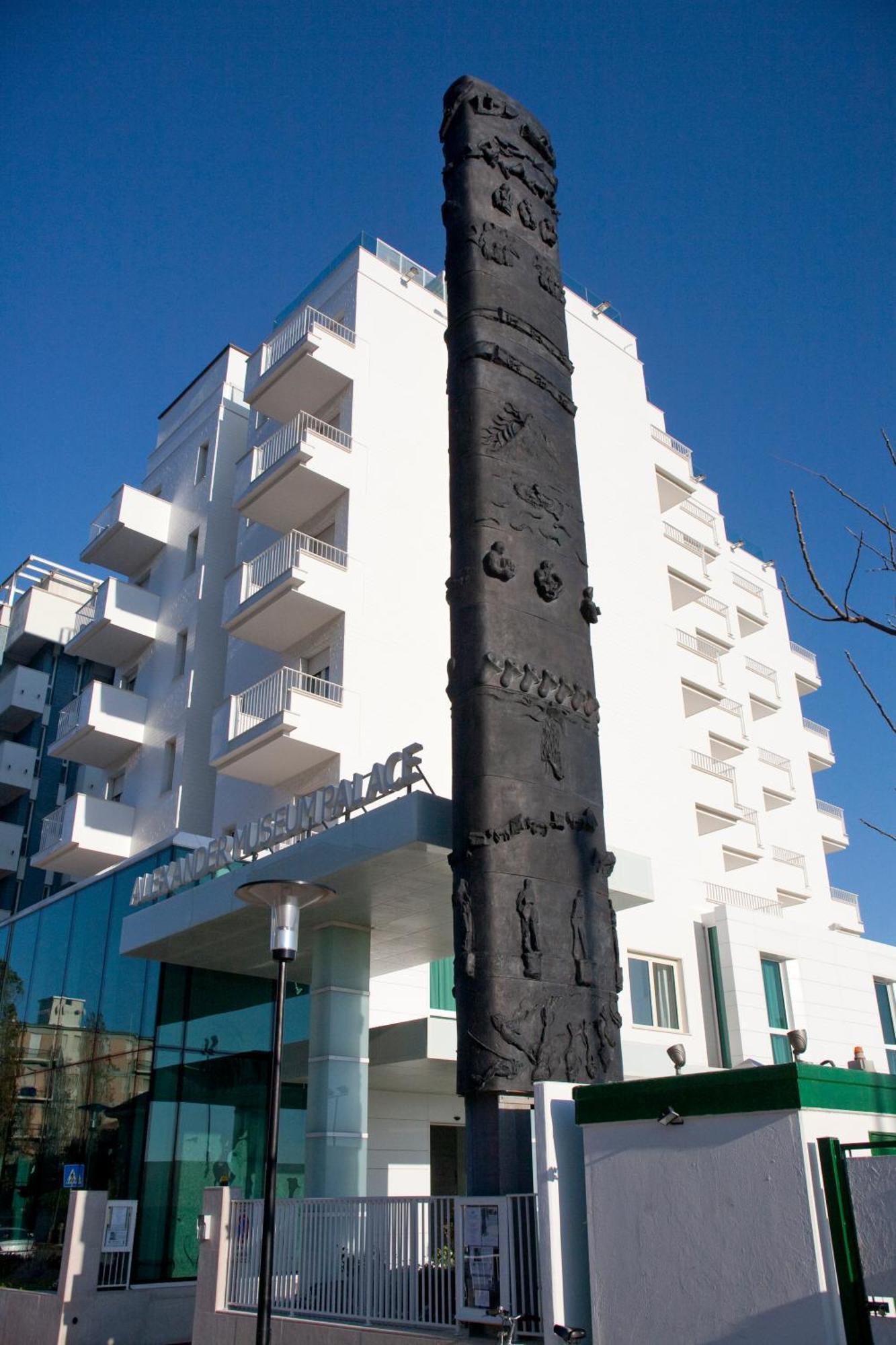 Hotel Alexander Museum Palace Pesaro Kültér fotó