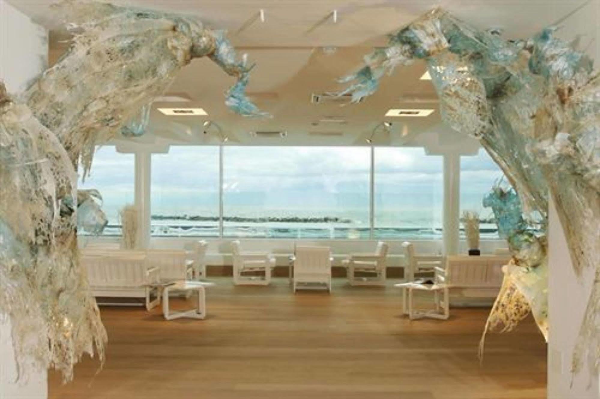Hotel Alexander Museum Palace Pesaro Kültér fotó