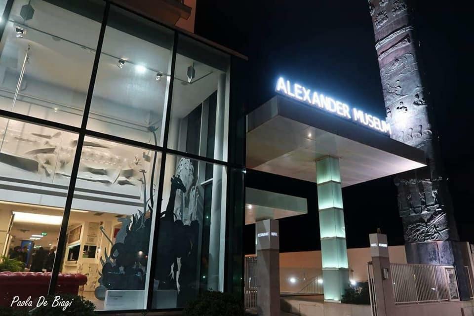 Hotel Alexander Museum Palace Pesaro Kültér fotó